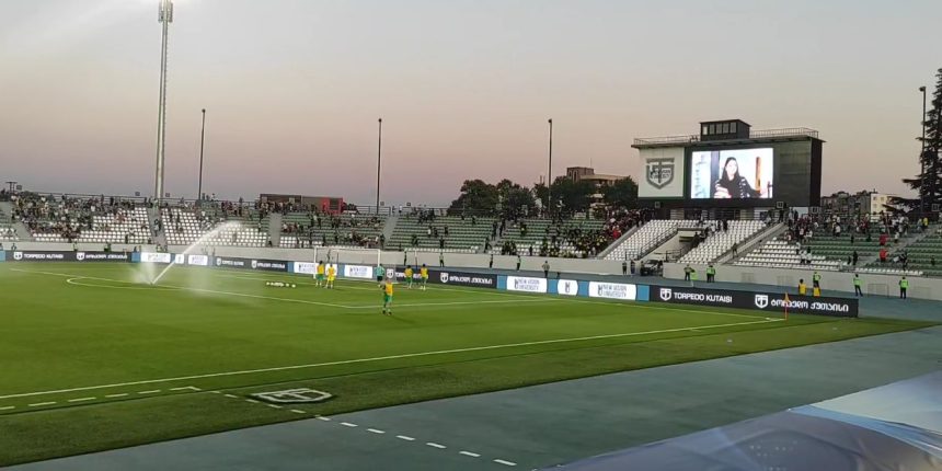 Navijači Sarajeva izbačeni sa stadiona. Sukobili se sa policijom