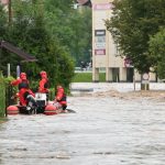 Apokaliptični prizori u Sloveniji: Poplavljeni gradovi, helikopterima spašavaju ljude…