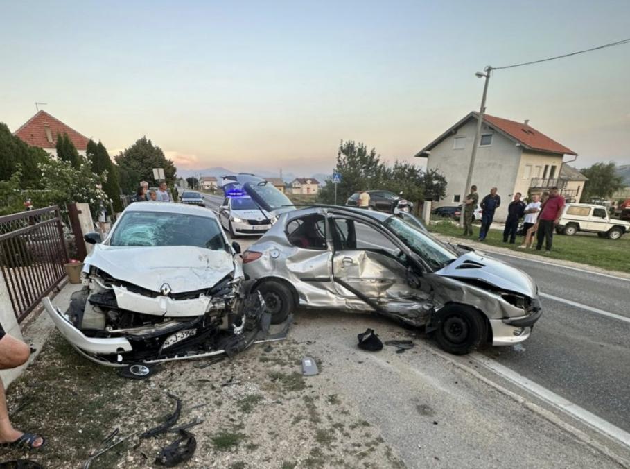 U nesreći kod Tomislavgrada povrijeđene tri osobe