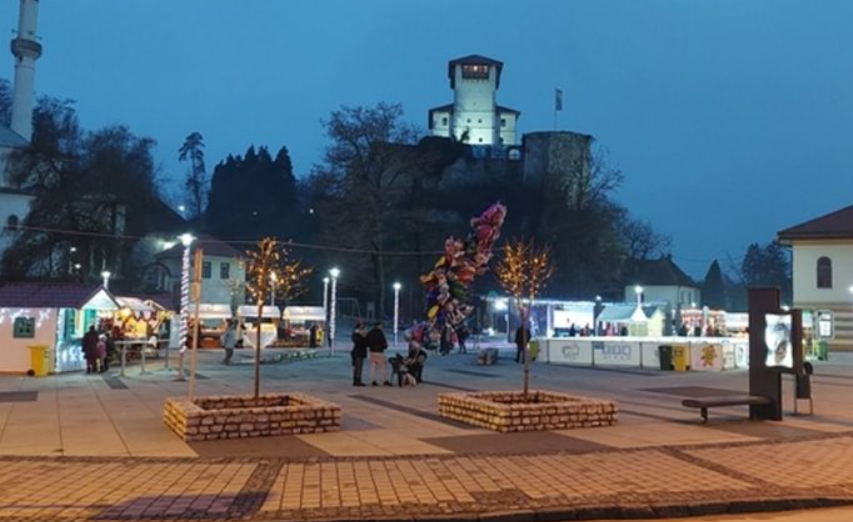 U Gradačcu protesti u 15 sati!