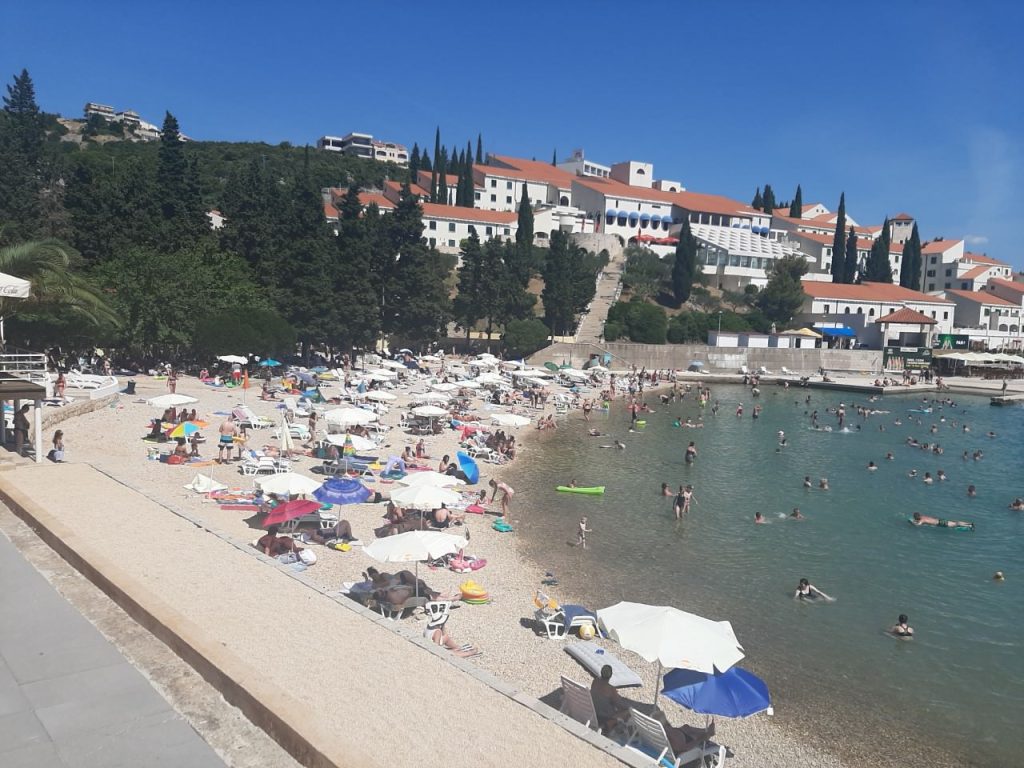 Neum krcat posjetiocima: Iako cijene rastu i dalje je povoljnije od susjednih zemalja