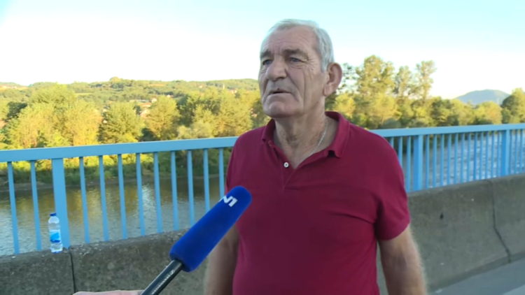 (VIDEO) Dobojlija bi da brani Dodika, ali ne zna od koga i zbog čega