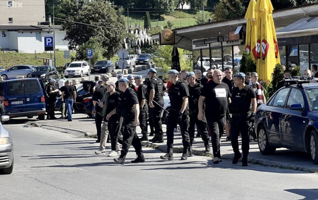 Desetine Manijaka i Hordi zla se potuklo na Koševu