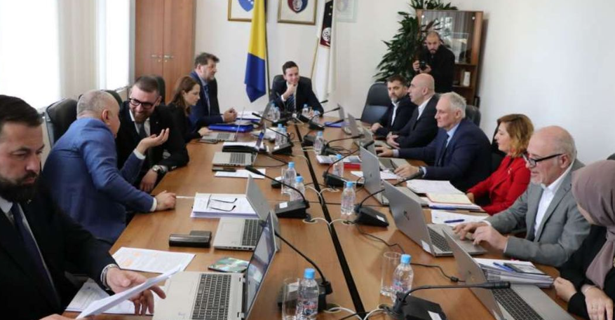 Hoće li izbacivanje Stranke za BiH skupo koštati Trojku u Kantonu Sarajevo?