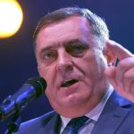 Dodik: Schmidt od sljedeće sedmice neće moći ući u RS