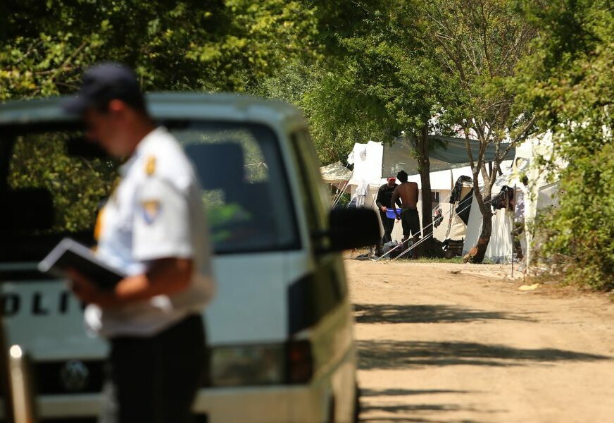 Dva Afganistanaca uhapšena zbog više krivičnih djela, osumnjičeni i za silovanje