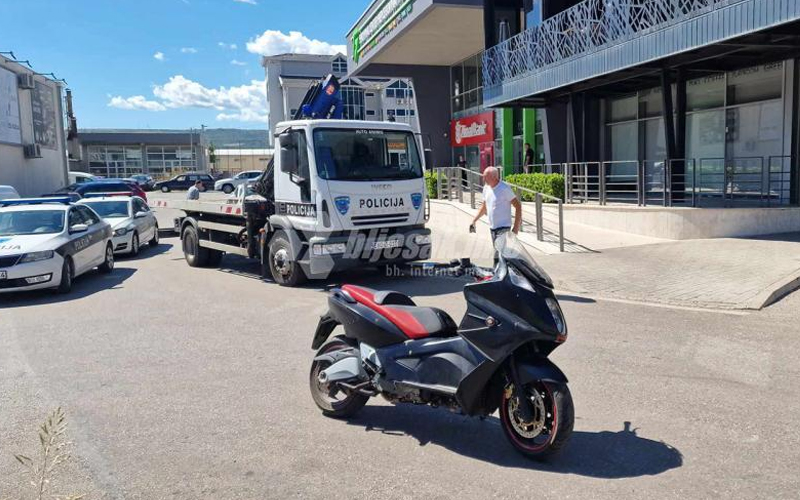 Uzeli gomilu novca: Policija još uvijek traga za momcima koji su opljačkali Ziraat banku u Mostaru