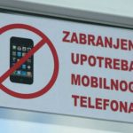 Još jedna škola u Bosni i Hercegovini zabranila mobitele