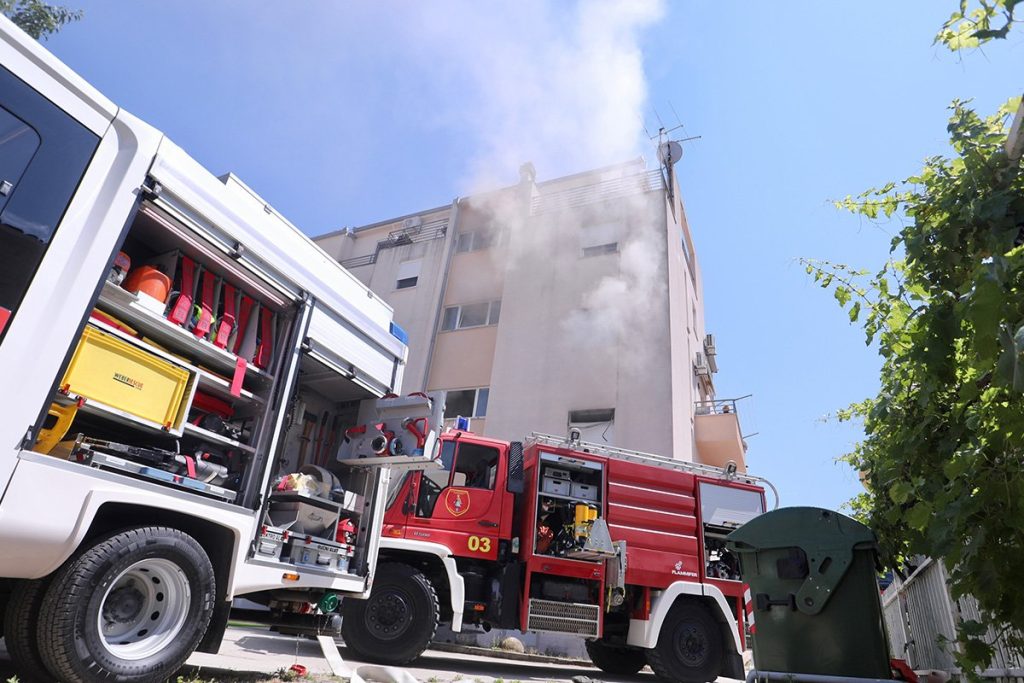 Muškarac  pokušao oprati veš u mašini pa izazvao eksploziju