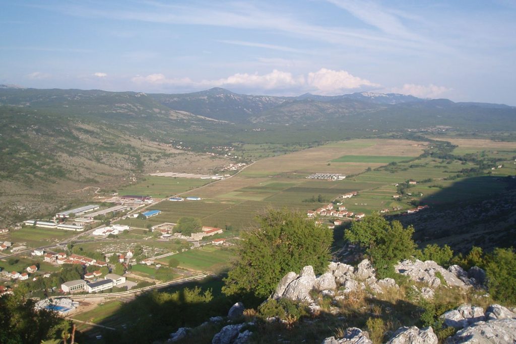 Duhan sade samo rijetke porodice koje ne odustaju od tradicije