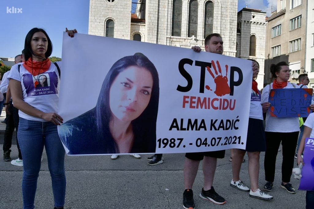 U Sarajevu, Tuzli i Mostaru održani protesti protiv femicida