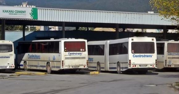 Neko ukrao novac iz biletarnice autobuske stanice u Kakanju