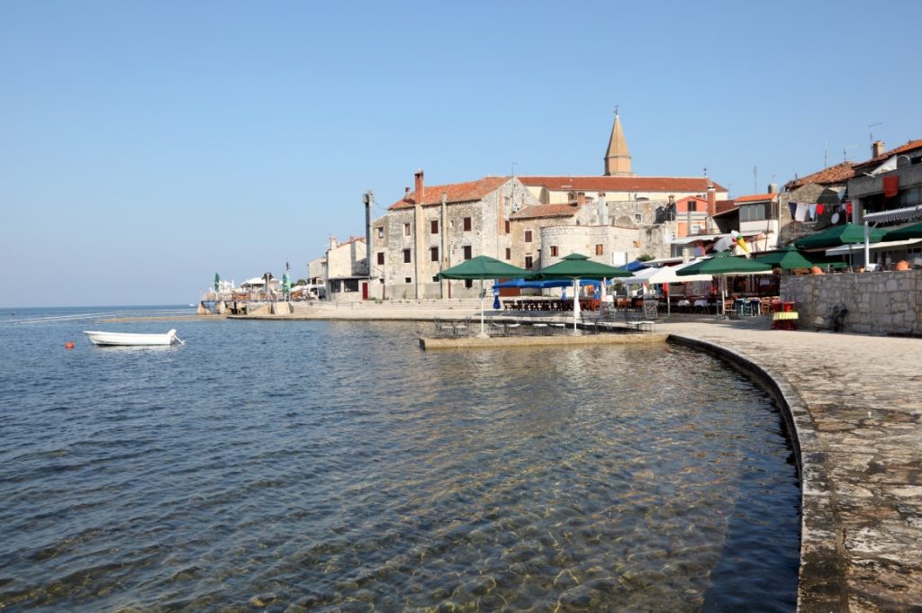 Pjevačica Amira Medunjanin odustala od POS stana u Umagu nakon istraživanja emisije “Provjereno”