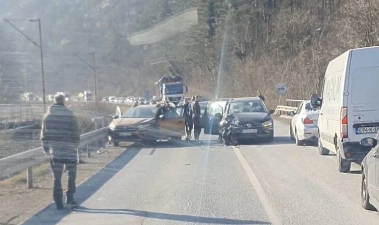 U sat vremena tri saobraćajne nesreće u ZDK