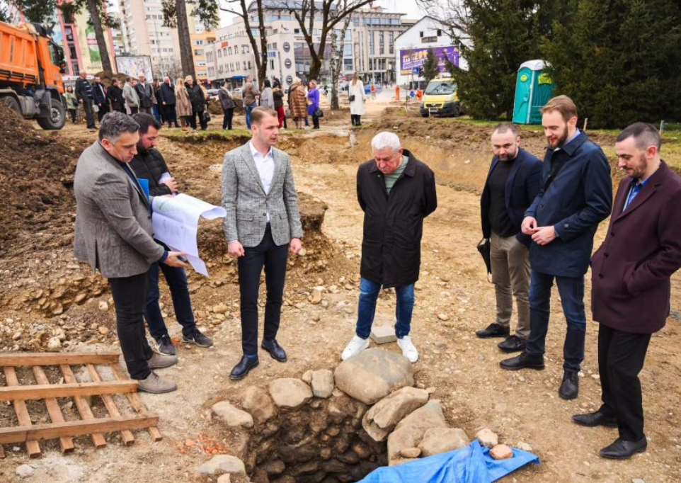 Stanivukovićevi milionski parkovi bez plana i dozvola