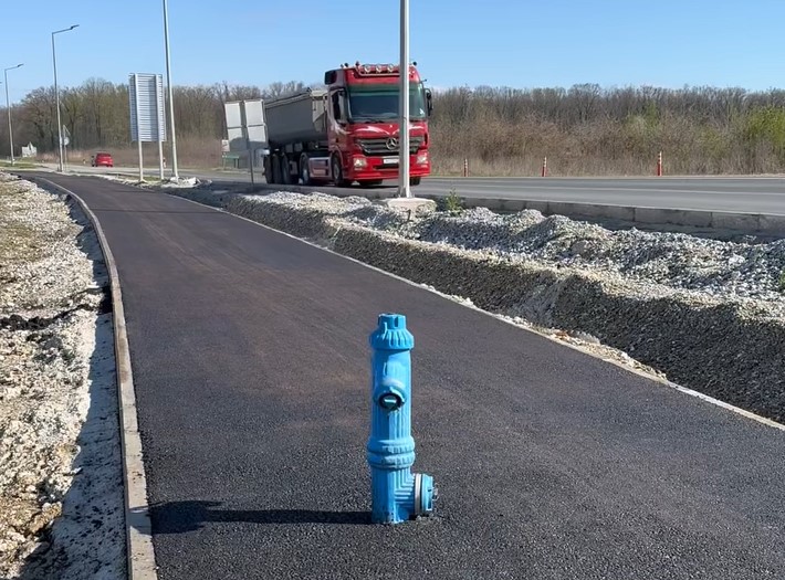 Bizarni prizor u Hrvatskoj: Vatrogasni hidrant postao hit na društvenim mrežama