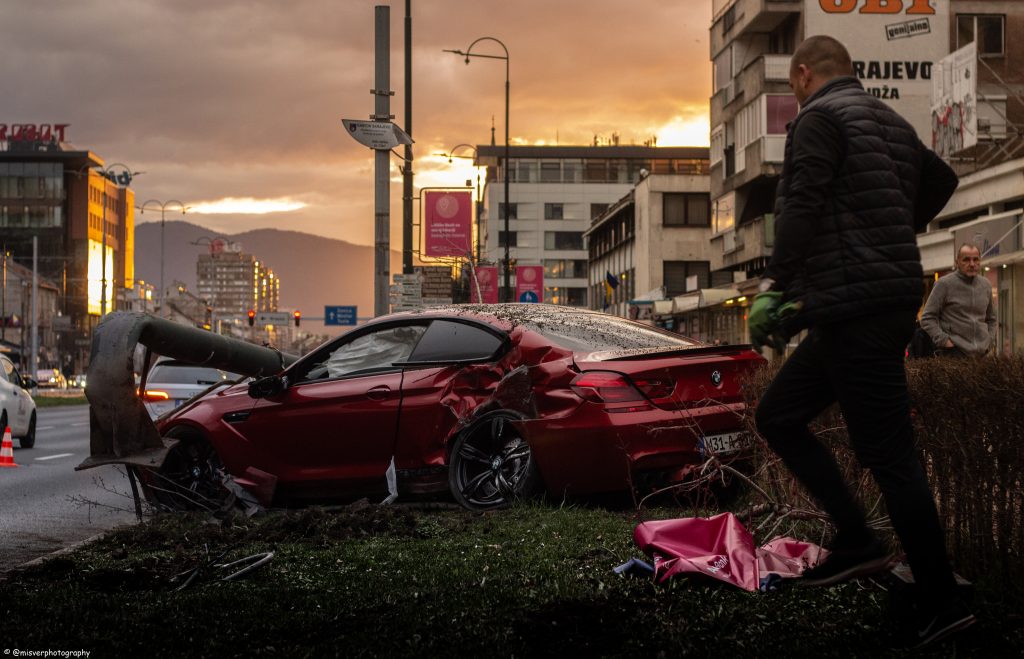 U BiH godišnje gubi život gotovo 400 osoba u saobraćajnim nesrećama, dok više od 10.000 ljudi bude povrijeđeno