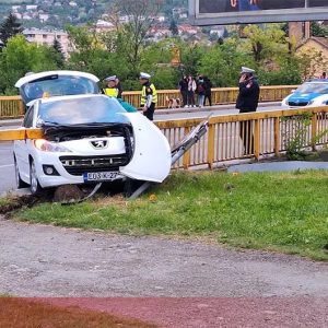 Stravična nesreća u Banjaluci, pješakinja poginula