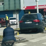 Tuzla: Autom se zabila u semafor, 4-godišnje dijete zadobilo teže povrede