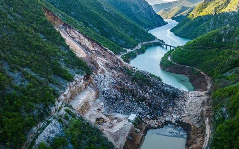 Neodgovorni pojedinci ugrozili rijeku, napravljena ogromna i nepovratna šteta eko sistemu