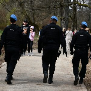 A gdje će jesti policajac koji radi na terenu?