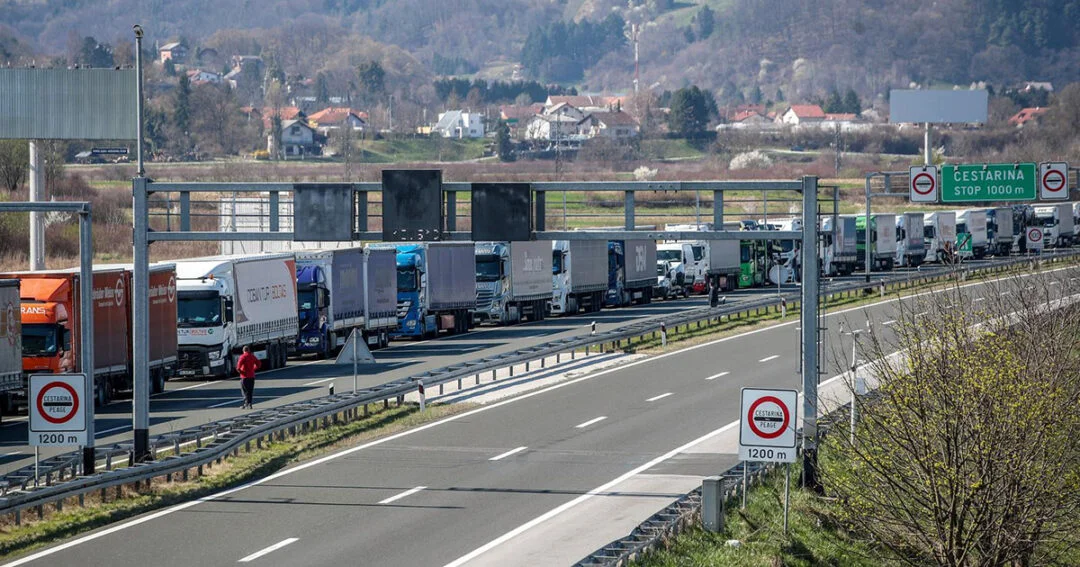 (VIDEO) Drama na GP Šamac: Zapalio se kamion