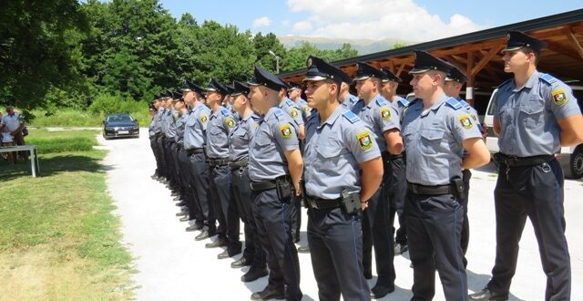 Ministarstva unutrašnjih poslova SBK traži 100 novih policajaca