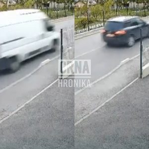 (VIDEO) Detalji stravične nesreće u Sarajevu: Pijani vozač kombija se zabio u Touareg, on odbačen udario trudnu suprugu