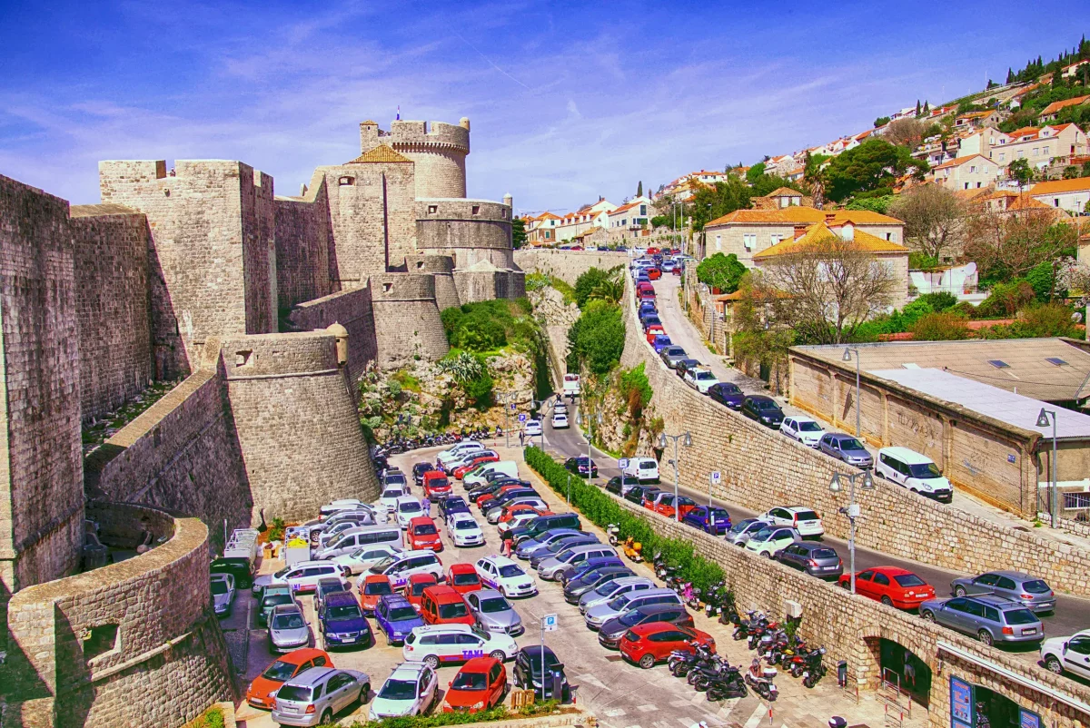 Dnevna parking karta u Dubrovniku iznosi 100 eura