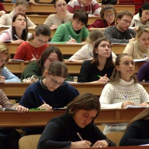 Hoće li zakon o zapošljavanju studenata pomoći u rješavanju nedostatka radne snage u BiH?