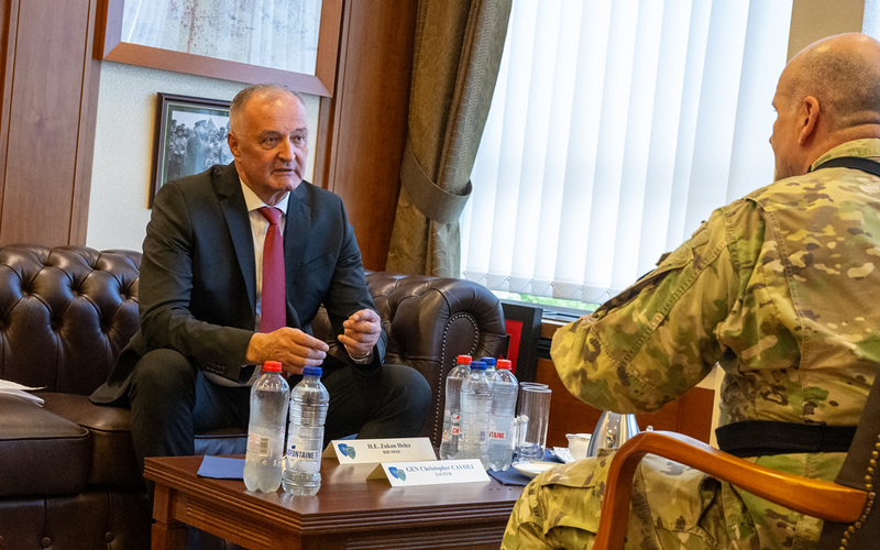 Zukan Helez u NATO-u dogovarao otvaranje njihove vojne baze u BiH!