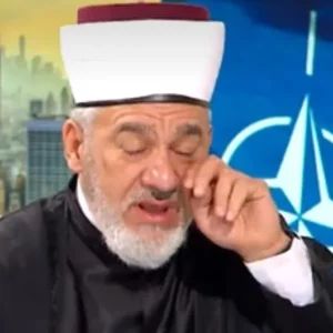 Muftija Jusufspahić zaplakao u televizijskom gostovanju: “Srbija i srpski narod nisu genocidni”