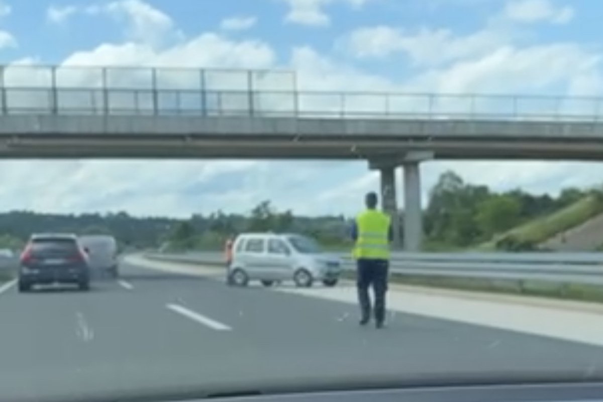 Policija ga pronašla: 76-godišnjak vozio u kontra smjeru na autoputu