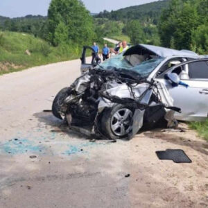 Detalji nesreće u kojoj su poginule dvije mlade osobe: “Vraćali su se sa svadbe, bili pijani i brzo vozili”