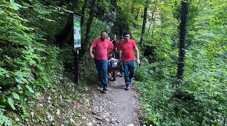 Žena pala u kanjonu Kamačnik: S njom pala i osmomjesečna beba