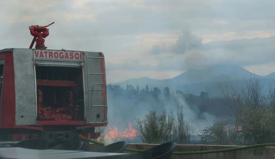 Požari haraju u BiH: Mostar i Čapljina pogođeni