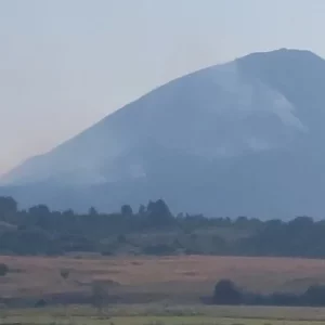 Požar kod Gacka ugašen: Helikopteri iz Srbije nisu bili potrebni