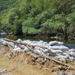 Uništavanje Une: Protesti i pozivi na zaštitu jedne od najljepših rijeka jugoistočne Evrope