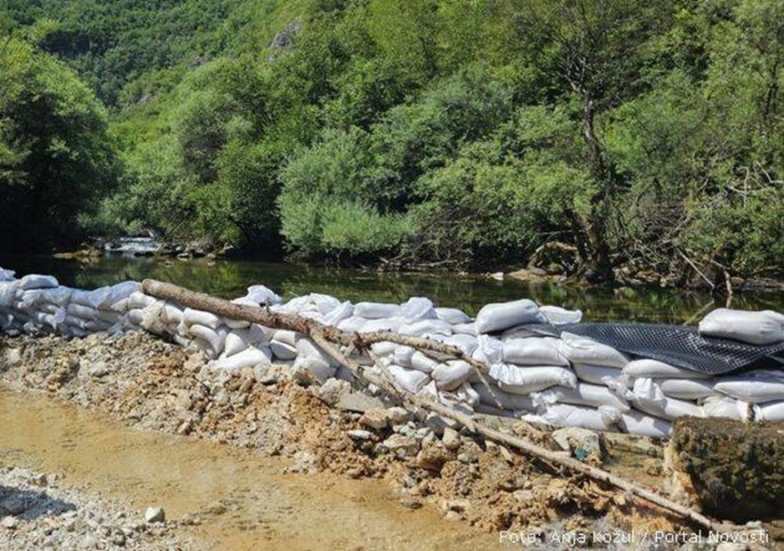 Uništavanje Une: Protesti i pozivi na zaštitu jedne od najljepših rijeka jugoistočne Evrope