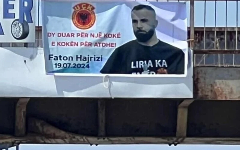 Na Kosovu provociraju Srbe plakatom Fatona Hajrizija: “Glava za otadžbinu”