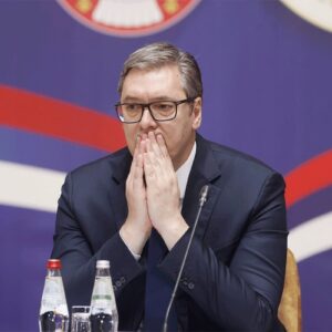 Vučić: Dobili smo informaciju ruskih službi da se u Srbiji pripremaju masovni neredi