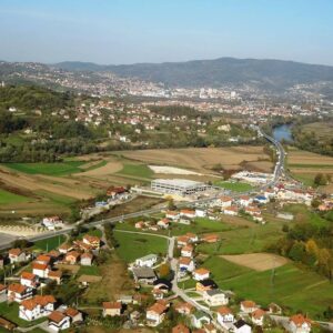 Vlada FBiH na čelu sa Nerminom Nikšićem odlučila je kazniti građane općine Doboj Jug