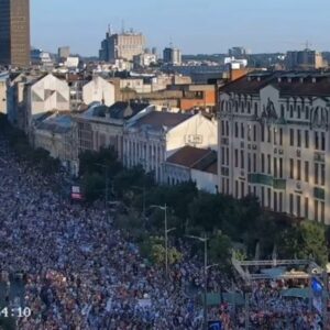 Poket Kreni-Promeni tvrdi da je na protestima bilo 119.000, a Dačić četiri puta manje