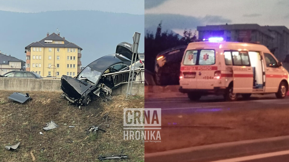 Teška nesreća na Stupu u Sarajevu: Automobil ostao visiti na ogradi