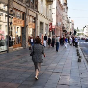 Gosti iz dijaspore bacili smeće od sladoleda na ulicu u centru Sarajeva: “Pa, u Bosni smo”