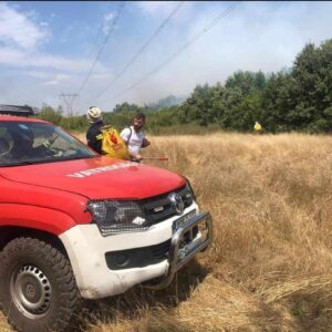 Bukti požar kod Mostara: Vatrogasci očekuju pomoć helikoptera OS BiH