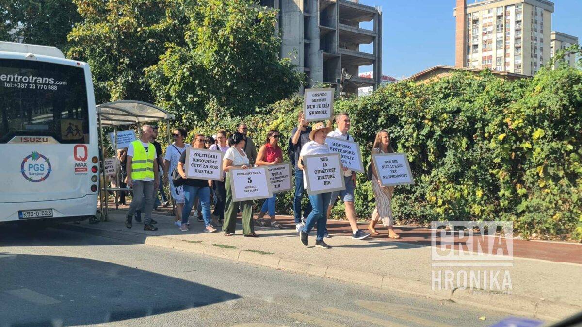 Protestvovali uposlenici NUB-a u Sarajevu: “5 mjeseci nisu primili platu”