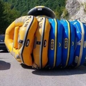 Prevrnuo se kombi s rafting opremom kod Boračkog jezera: Dvije osobe u teškom stanju