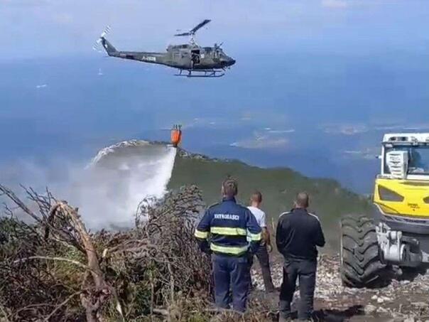 Helikopter OSBiH lokalizovao požar na Bjelašnici