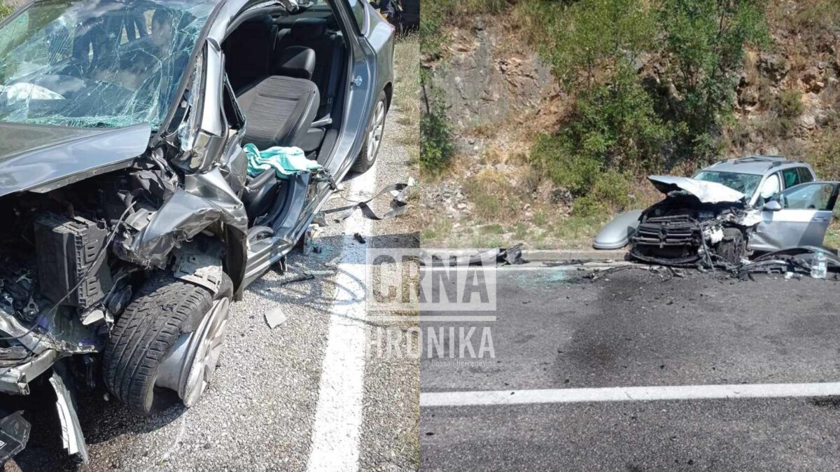 Pogledajte kako izgledaju automobili nakon teške saobraćajne nesreće na M17